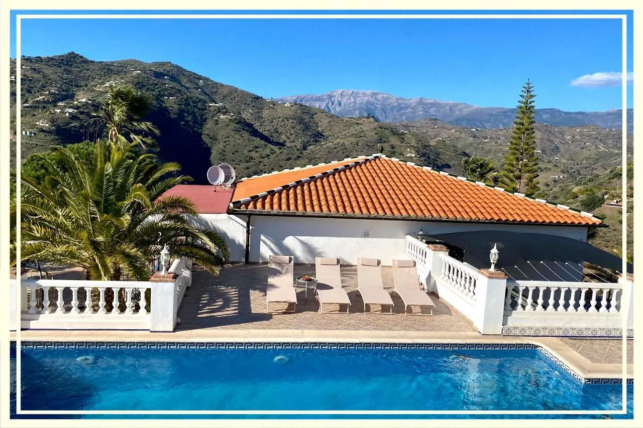 Villa La Higuera Sayalonga